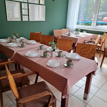 Guest house Twoja Przystan Rodzinna *