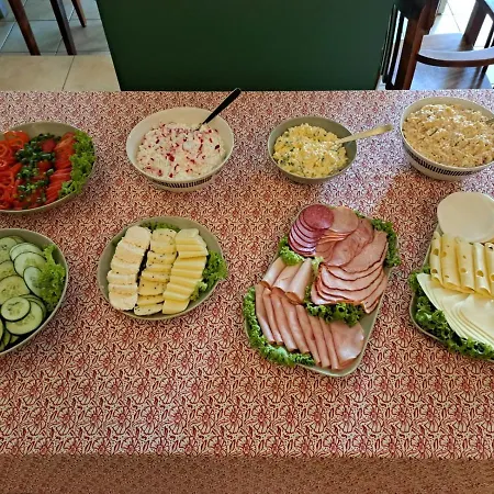 ゲストハウス Twoja Przystan Rodzinna