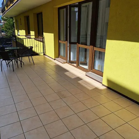 Twoja Przystan Rodzinna ゲストハウス Jastrzębia Góra